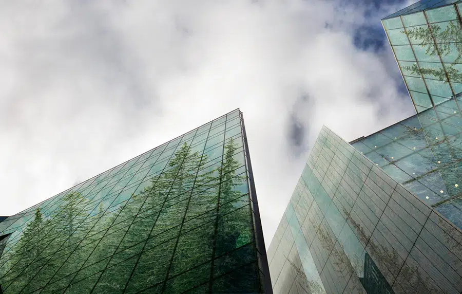 Sustainable building envelope